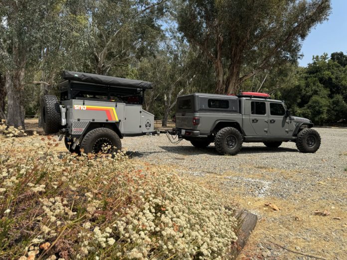 sno trailers alpine with jeep gladiator sno trailers alpine with jeep gladiator