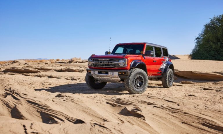 2025 Ford Bronco Raptor Review: Specs, Performance, and Pricing | 4wd talk
