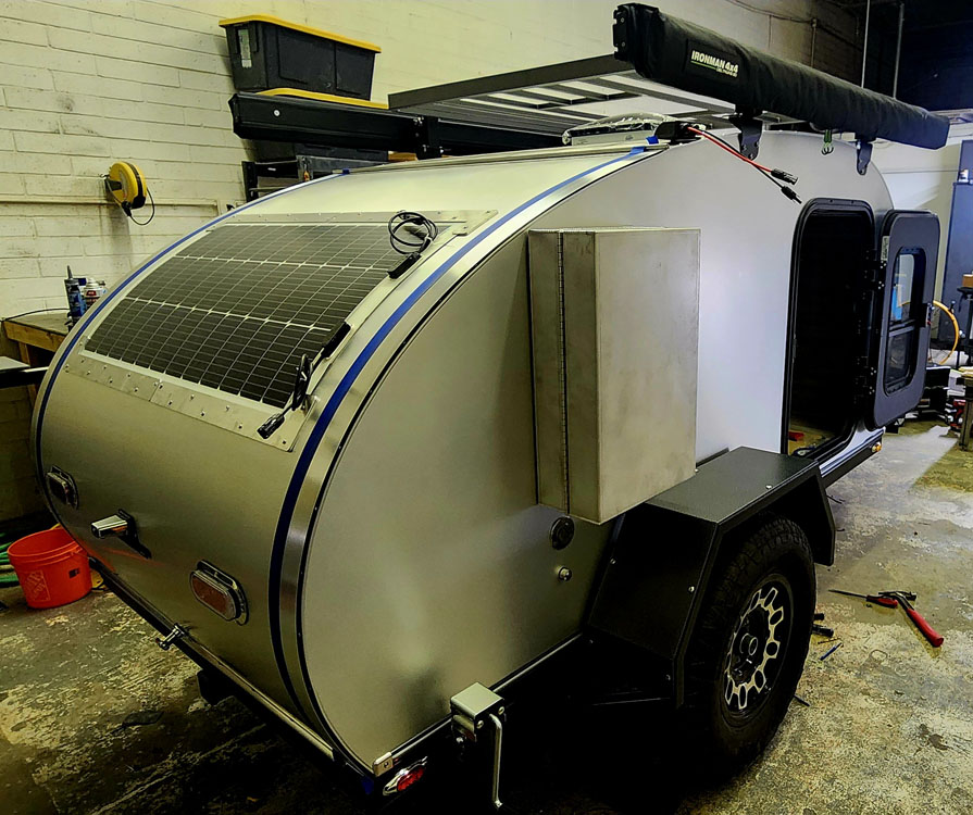 roadrunner teardrops solar