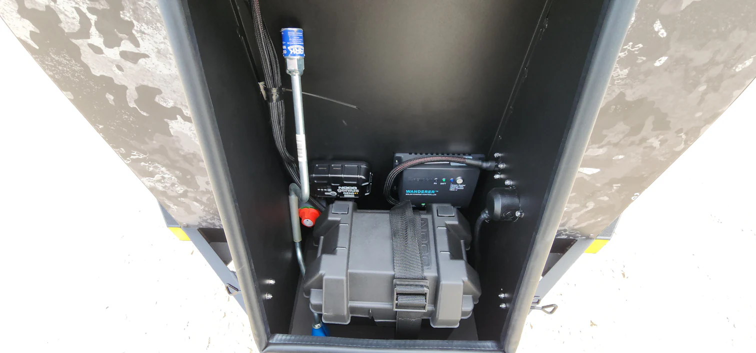 sno trailers recon electronics