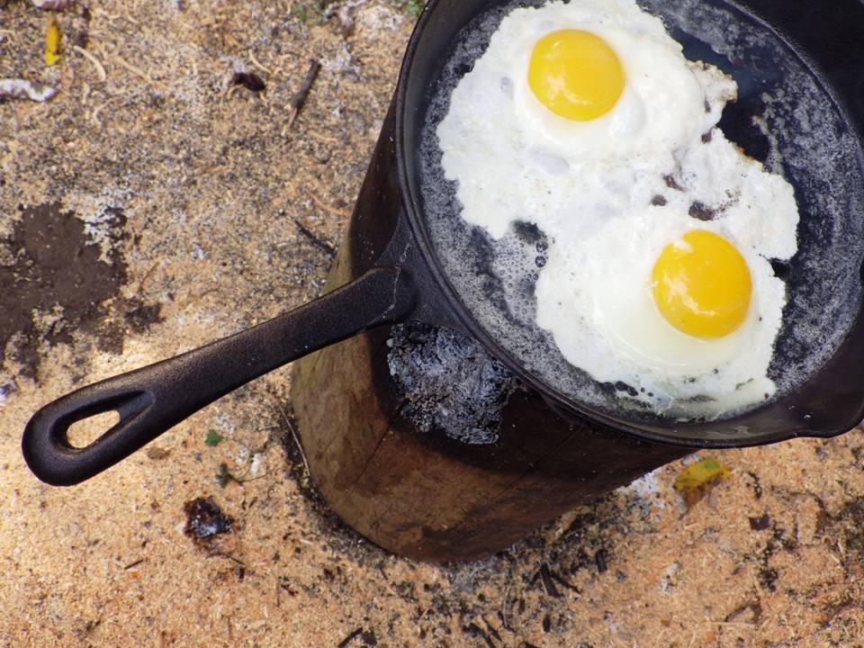 16 - COOKING ON A CANADIAN CANDLE