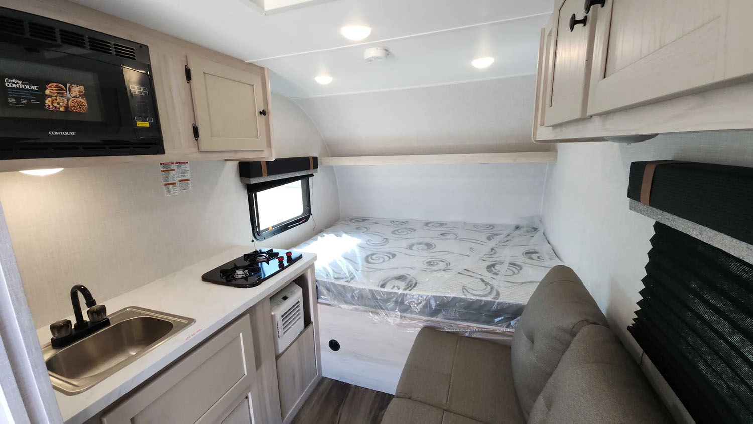 skinny guy armor 15lt interior