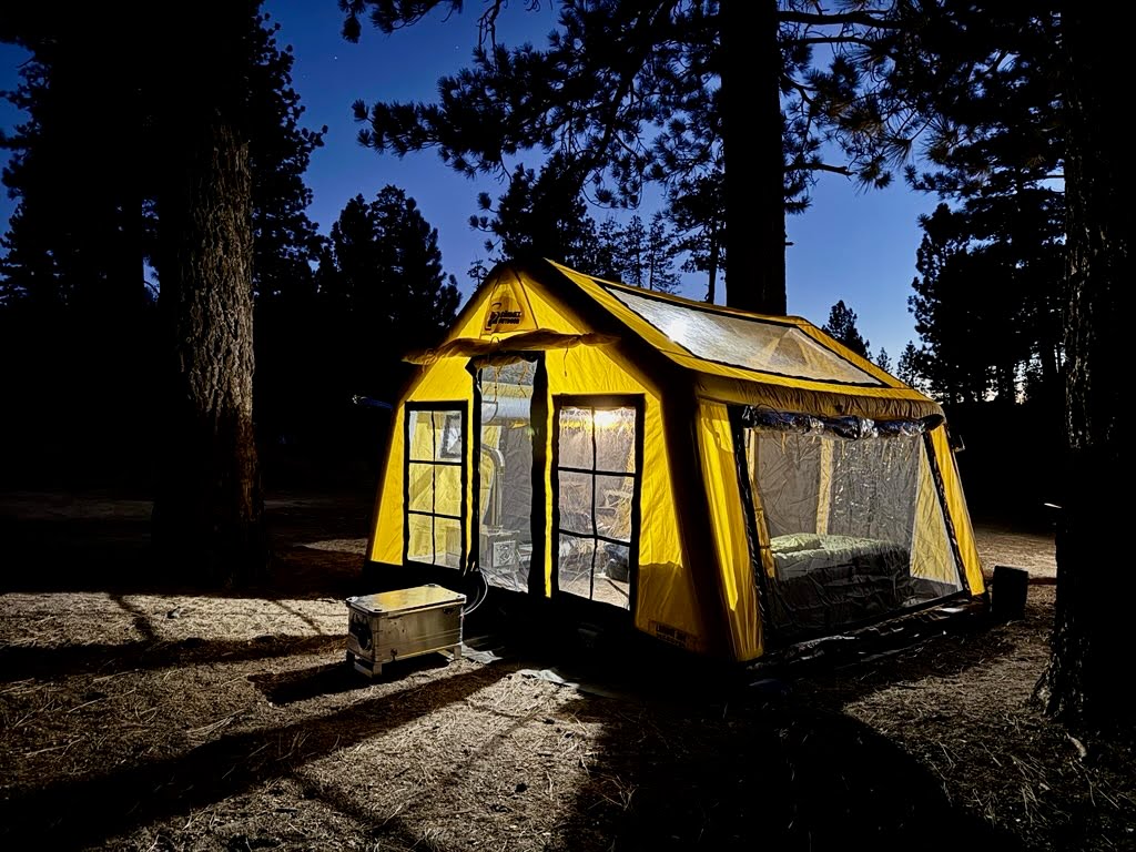 Sonmez London Discover 360 at night