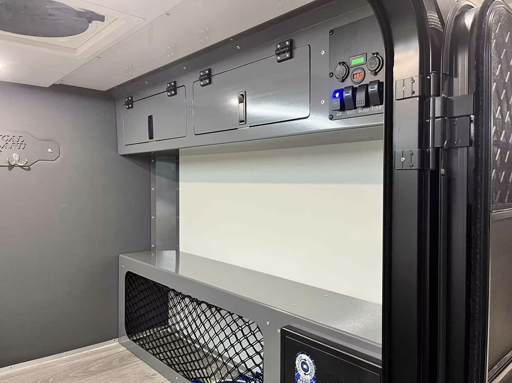 tactical overland interior 2