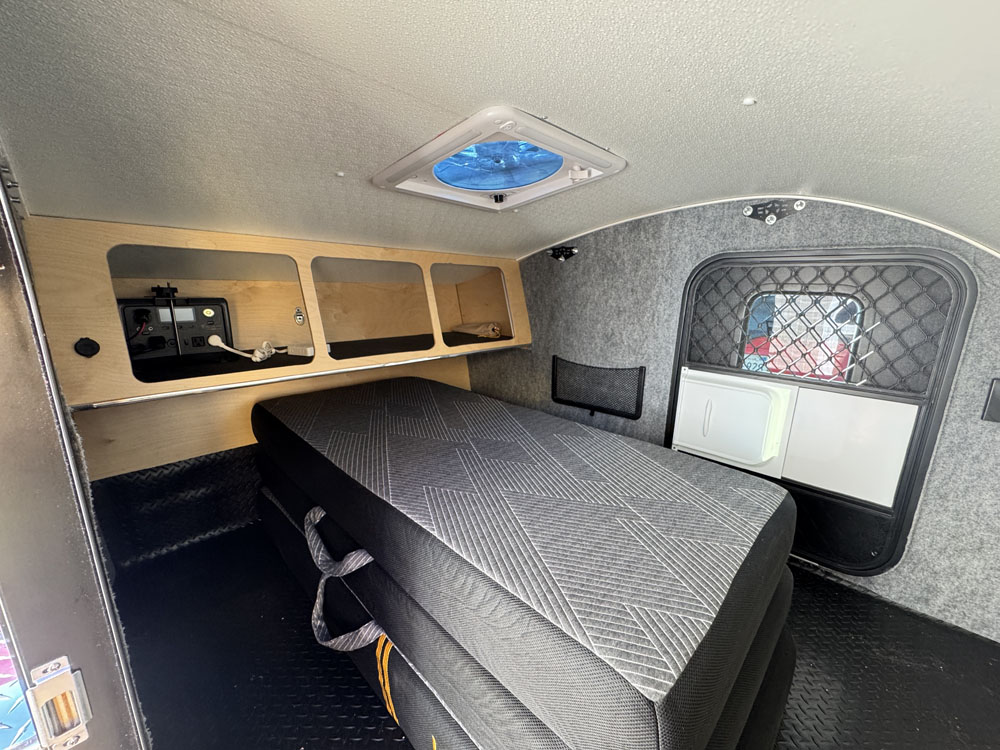 second wind freedom flight xl interior 3