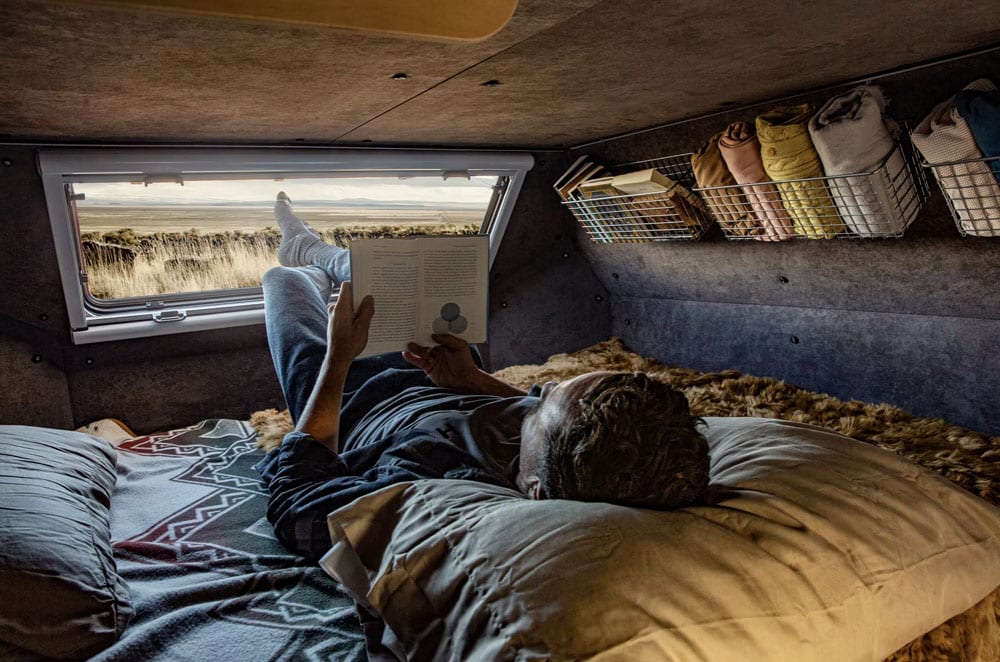 kimbo camper bed area