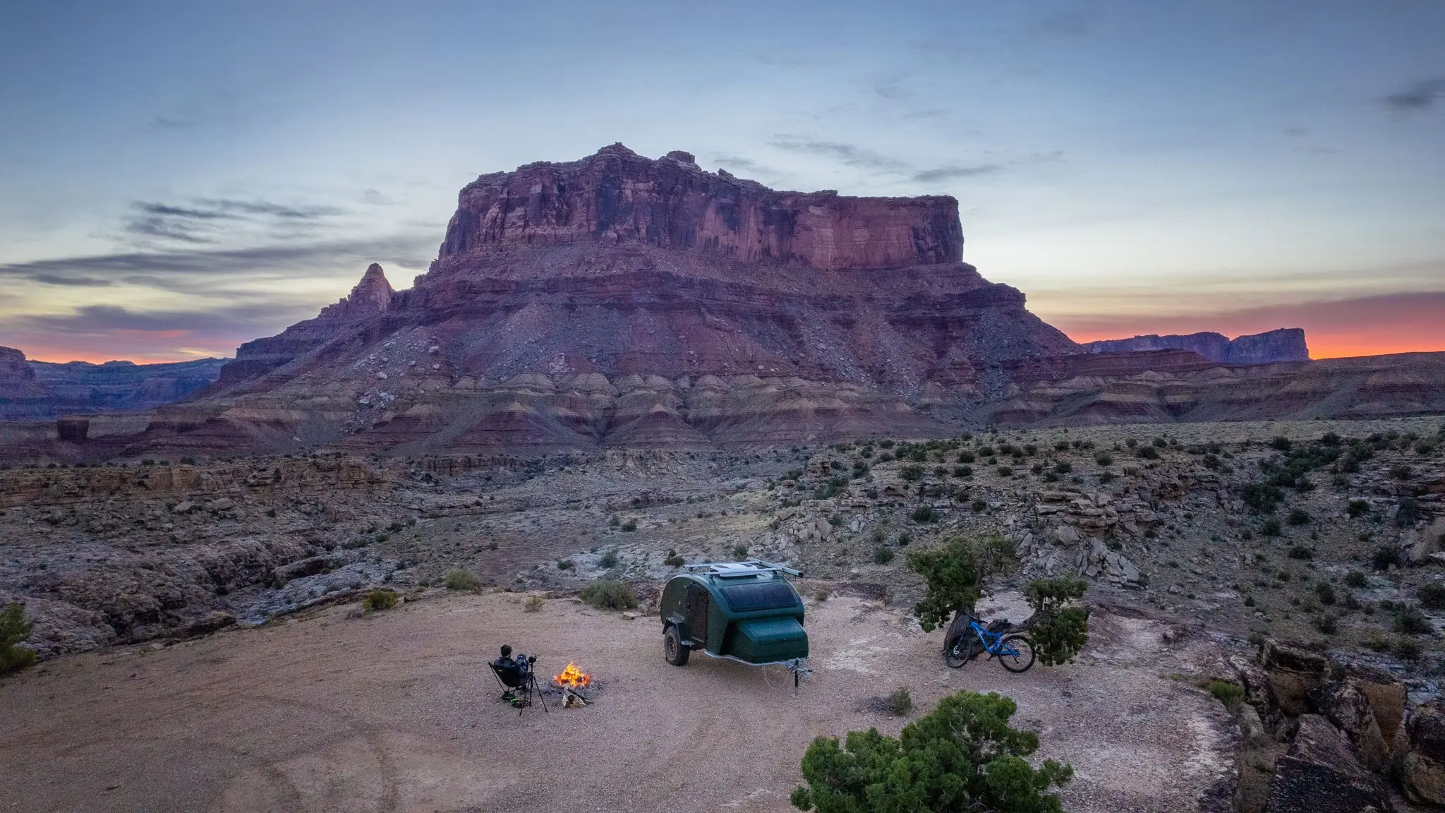 escapod topo2 voyager desert camping