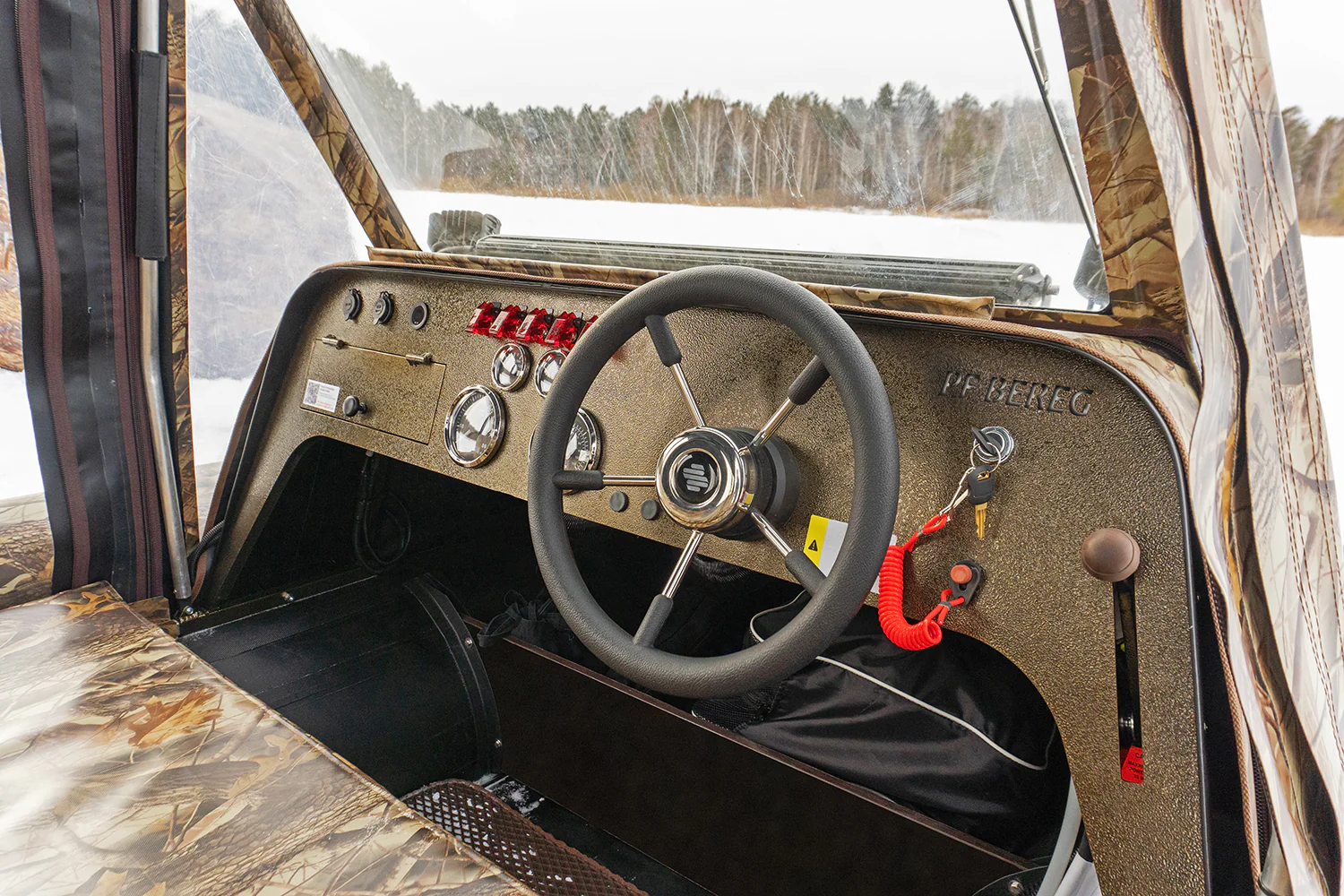 bereg 560 airboat interior