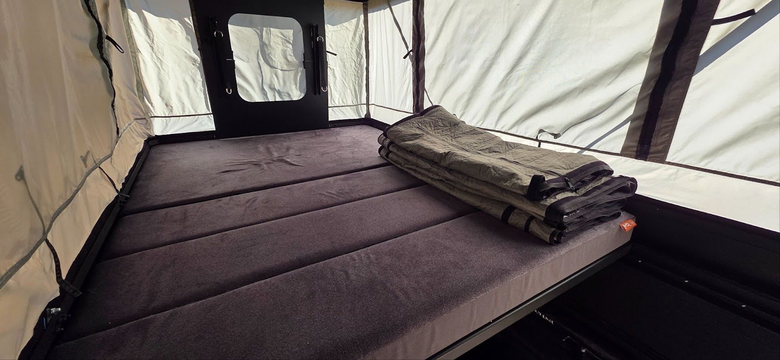 muddy river eddy interior 3