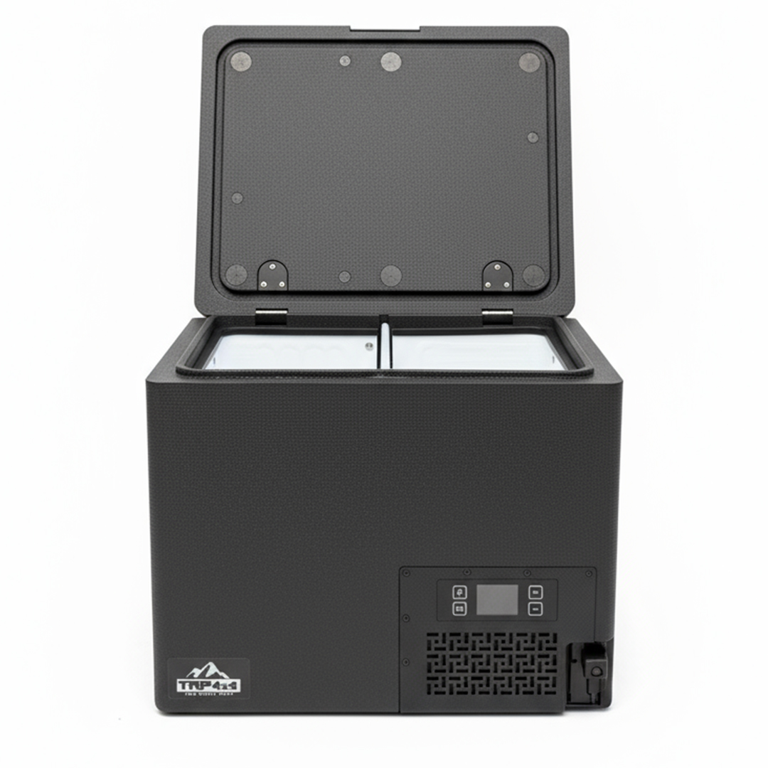 trp 4x4 mammoth front with lid open