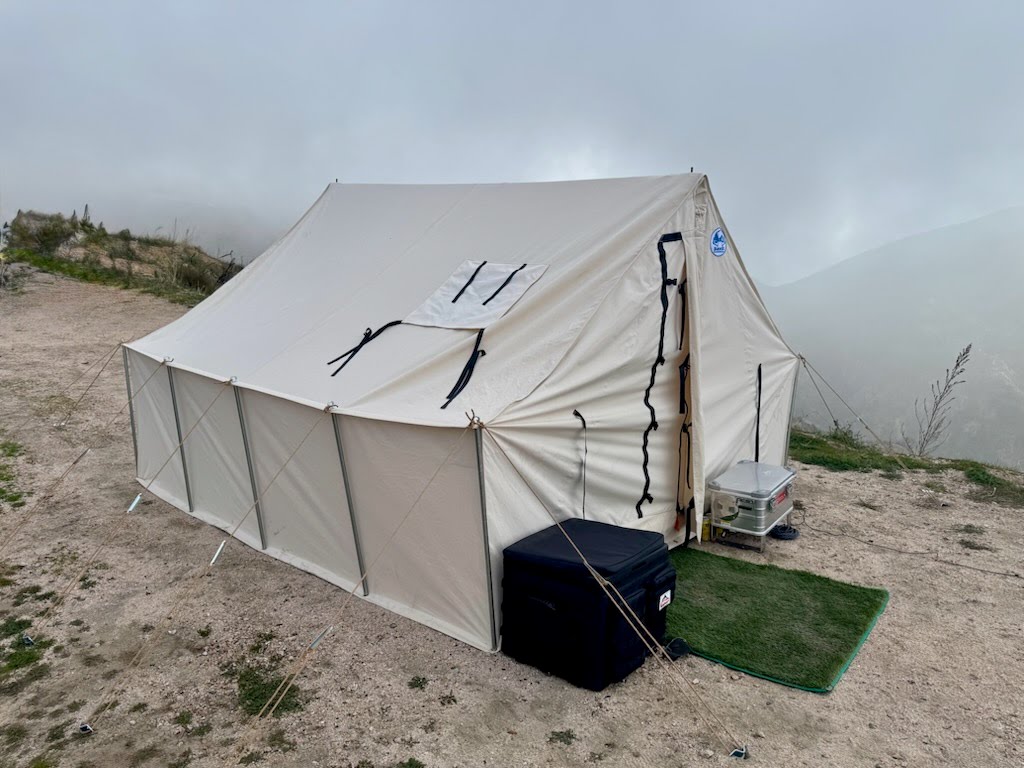 davis tent 10×10 with TRP 4×4 Mammoth and Sparks Overland 4K in fog davis tent 10x10 with TRP 4x4 Mammoth and Sparks Overland 4K in fog