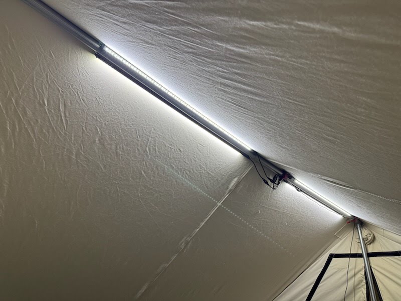 davis tent 10x10 with GoFluxx lighting 5