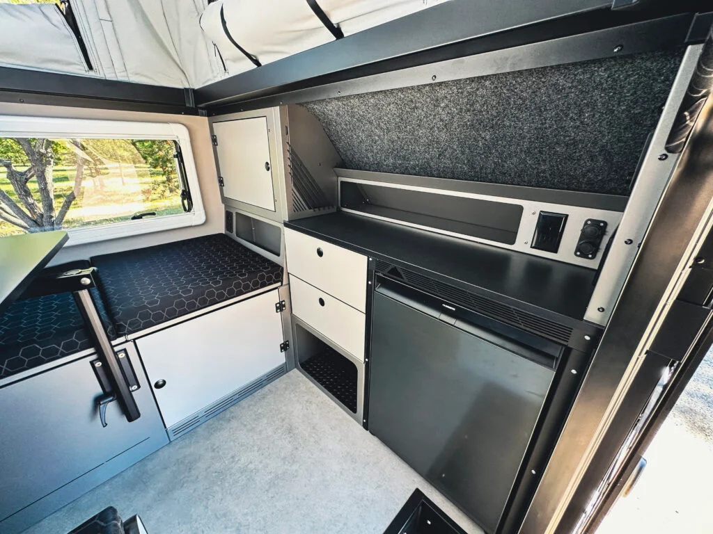 arkto c10 fridge and countertop