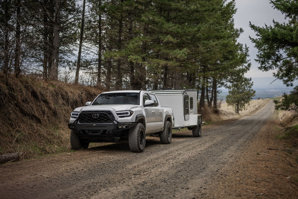 breakpoint offroad on mountain road