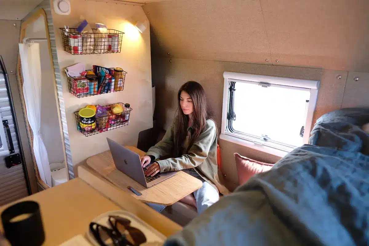 kimbo 8 interior 2