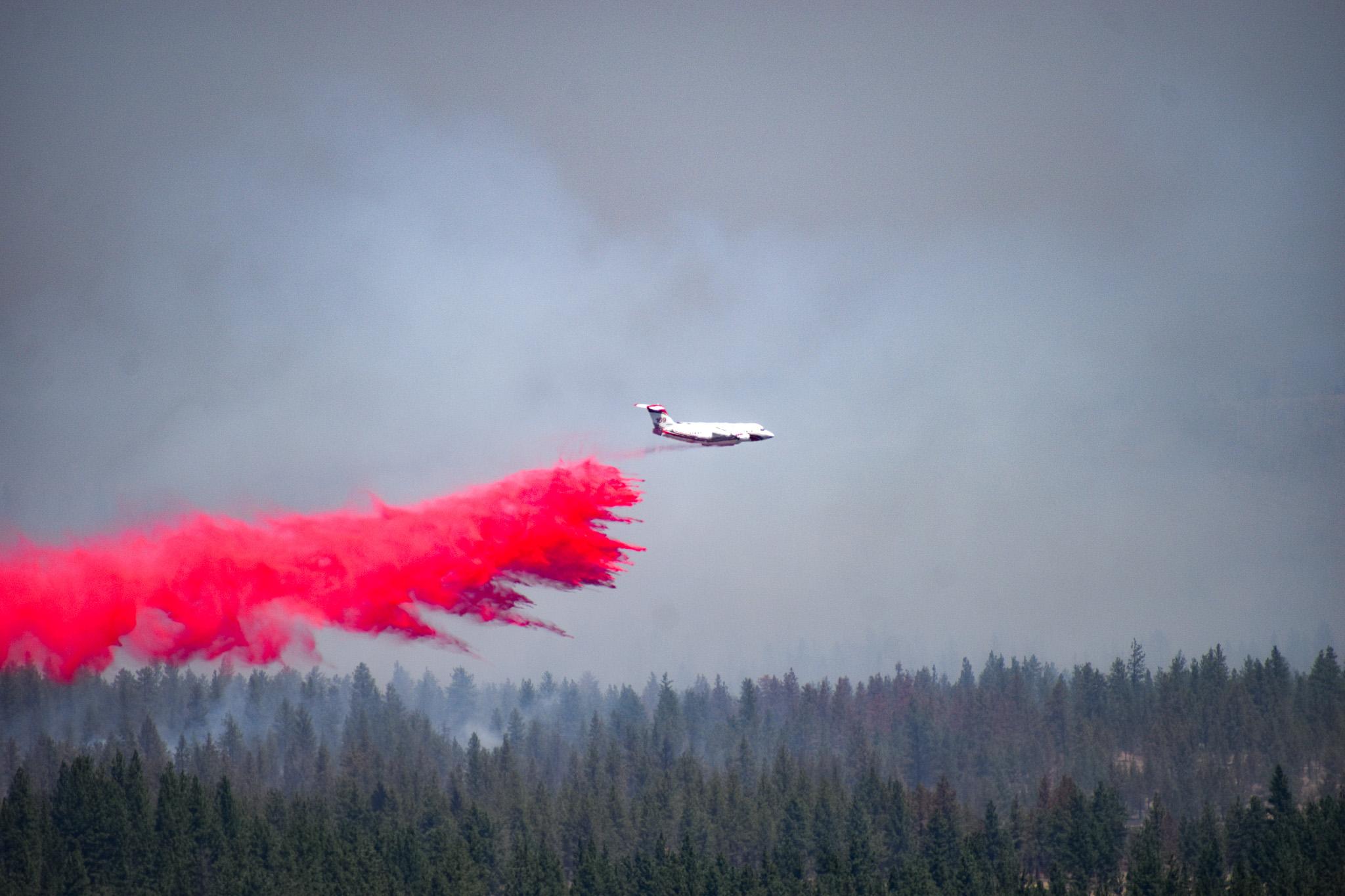 Air tanker retardant drop near Sisters, Oregon, July 25, 2026