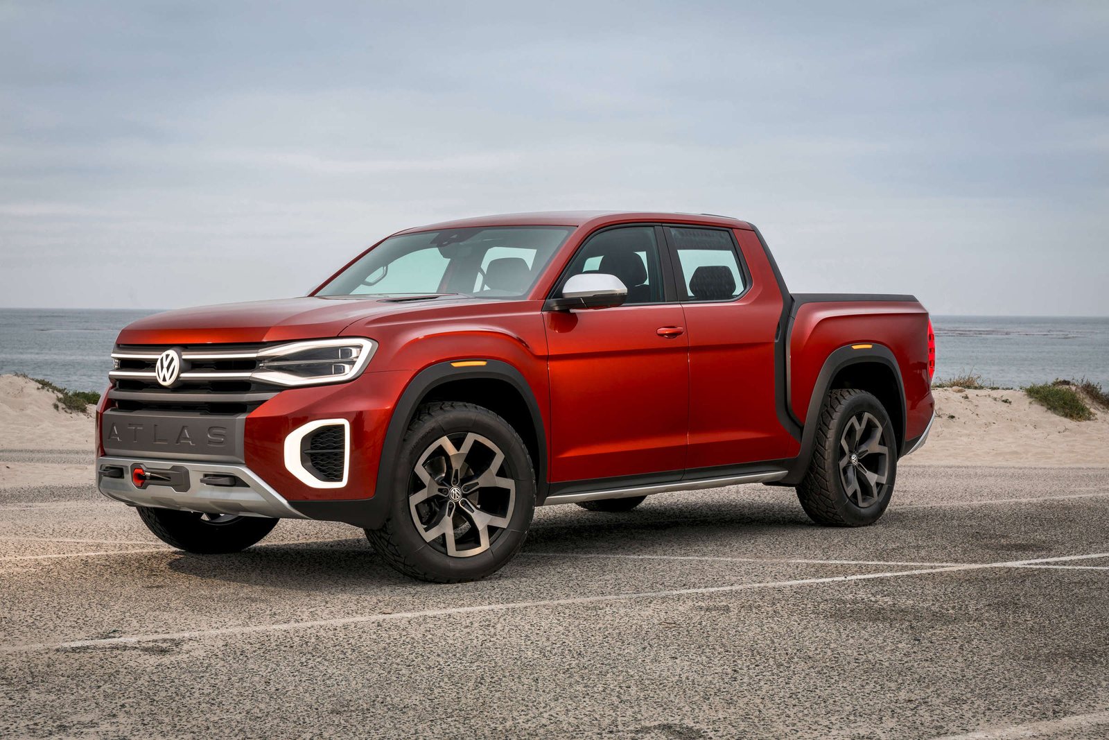 Volkswagen pickup truck concept shown in side profile