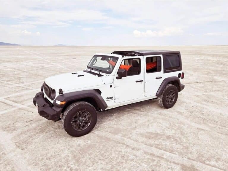 Meraki Vehicle Hammock for the Four-Door Bronco
