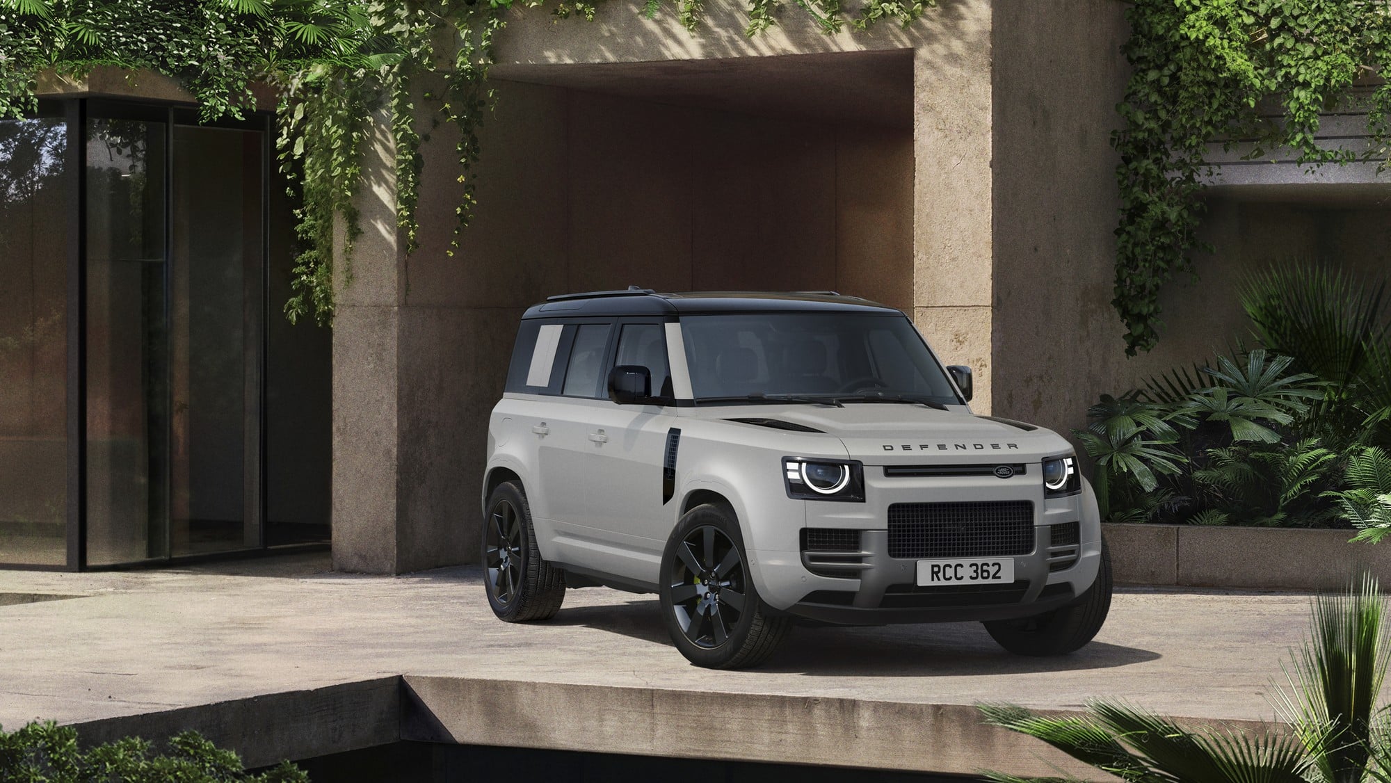 Land Rover Vertex 110 in Borasco Grey