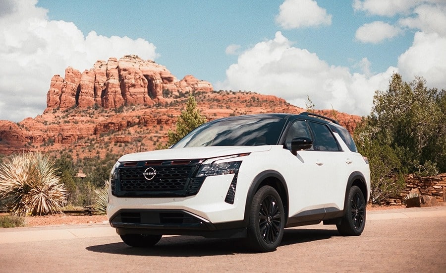 Pathfinder Special Edition front three-quarter Front left three-quarter view of the 2027 Nissan Pathfinder Special Edition