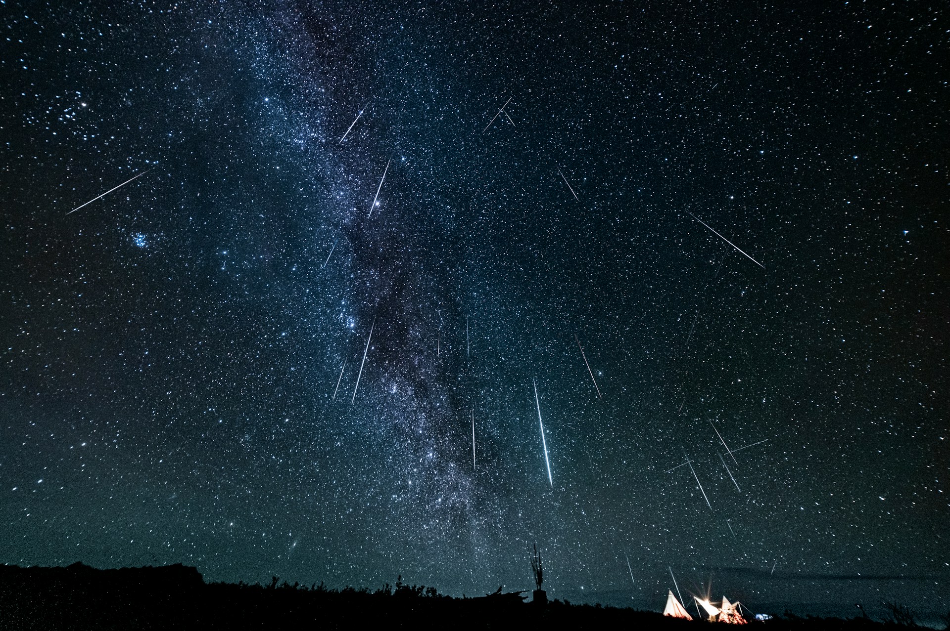 meteor shower camping
